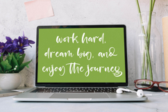 Satisfy Quirky - Modern Handbrush Font Product Image 4