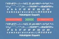 Secline - Futuristic Sporty Font Product Image 16
