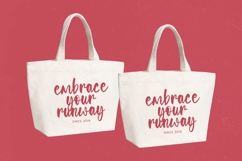 Selynadia - Bold Brush Font Product Image 7