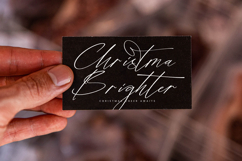 Shillueta Fantture - Modern Signature Script Font Product Image 5