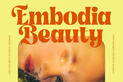 Shyne Roska - Groovy Serif Display Font Product Image 4