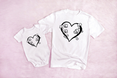 Sweet Pea Floral Heart Wreath Flower Graphic Clipart Product Image 3