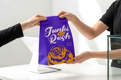 Tarkeni - Bold Calligraphy Font Product Image 19