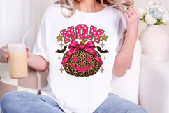 Mom Halloween Leopard Pumpkin PNG Tee Product Image 4