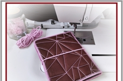 Twins in the hoop quilted embroidery design Product Image 4
