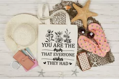You are the mom everyone wishes they had SVG Product Image 5