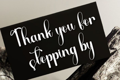 Vintage Font Product Image 2