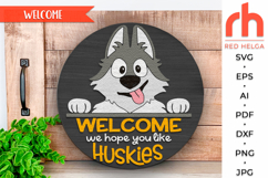 husky door sign svg, dog lover sign svg, siberian husky svg, dog hanger svg, welcome sign svg, pet sign dxf, dog mom door sign svg, round hanging sign, laser cut file, layered sign svg, wood home sign svg, front sign svg, quirky husky, peeking husky