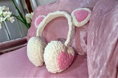 Cute Winter Cat Crochet Bundle: Earmuffs &amp; Paw Gloves Product Image 2