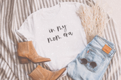 Winesborough Script Product Image 3