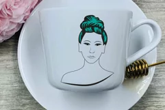 messy bun hairstyle design