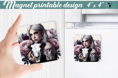 Square Magnet | Strong woman Product Image 1