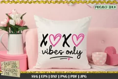 XOXO vibes only is a professional design that is ready to be cut with all major cutting machines. Printable file formats also available.