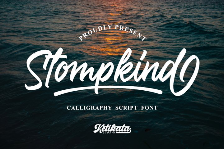 Download Jullia Script Free Font Download SVG Cut Files