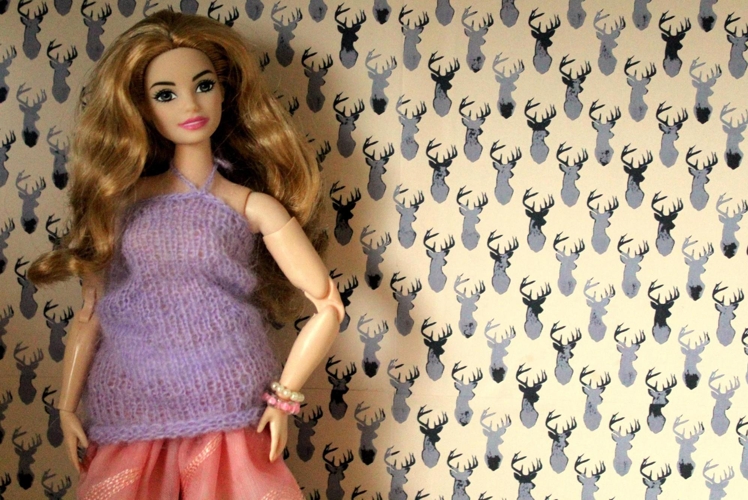 Deer wallpaper dollhouse DIY printable easy use coral colour