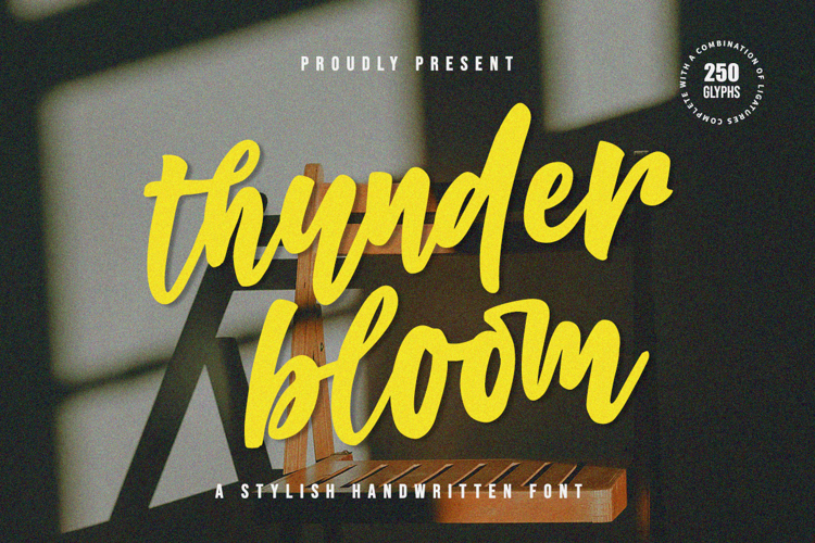 Thunder Font Image 3