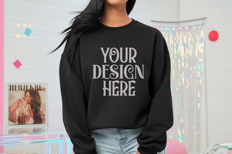 Sweatsuit Mockup Image 24