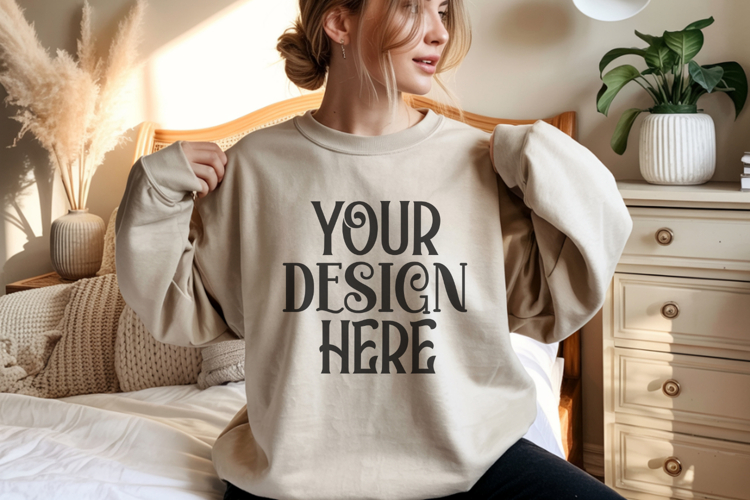 Sweatsuit Mockup Image 19