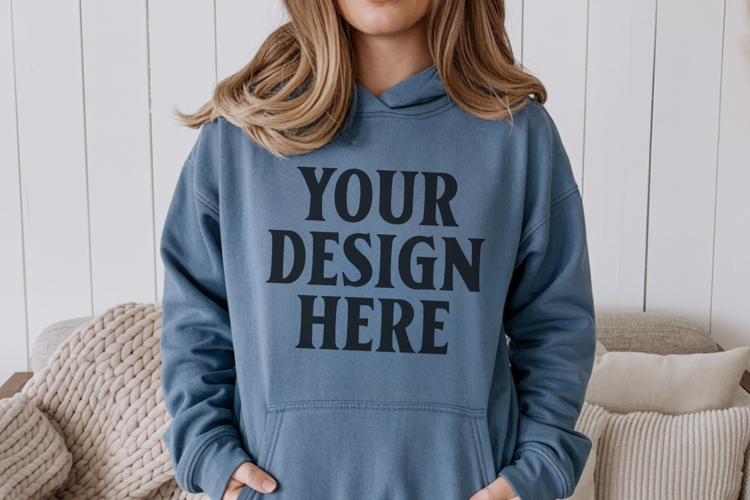 Sweatsuit Mockup Image 19