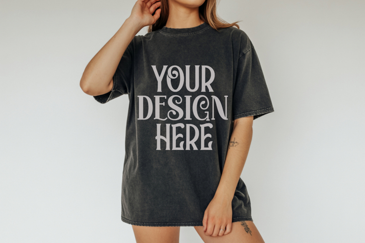 Black Comfort Colors 1717 T-shirt Mockups, Real Model Mock