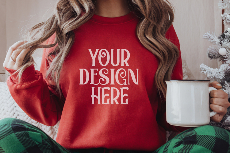 Sweatsuit Mockup Image 13