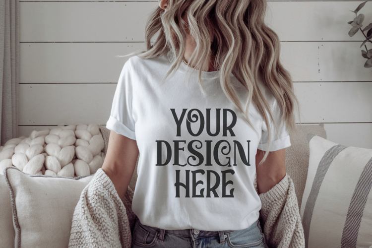 Sweatsuit Mockup Image 23