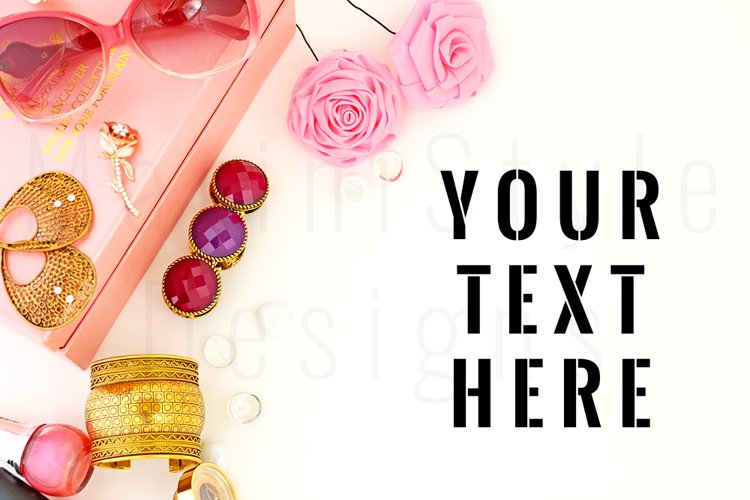 Feminine Styled Stock Photo, Pink Desktop Mockup 1