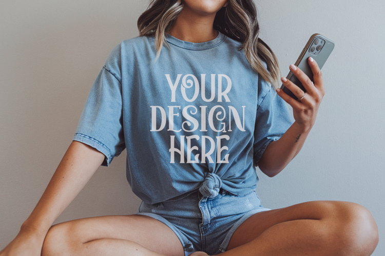 T-Shirt Mockups PNG Image 3