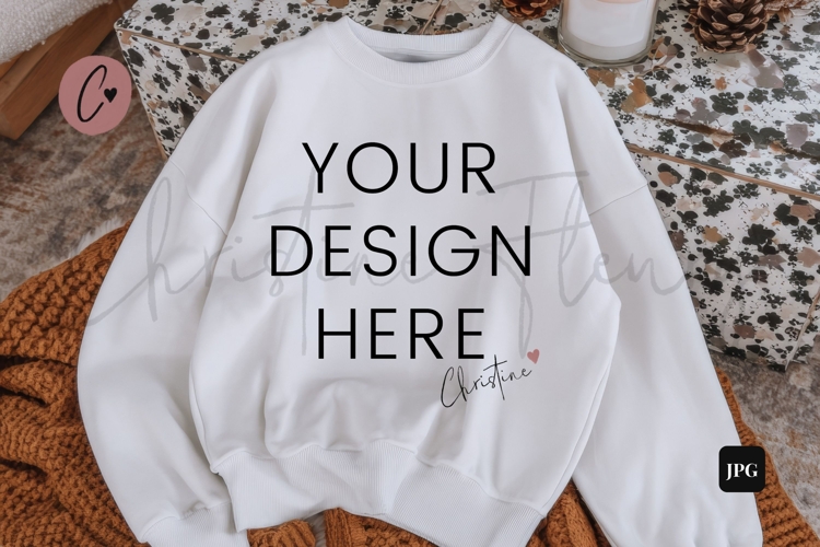 Sweatsuit Mockup Image 23
