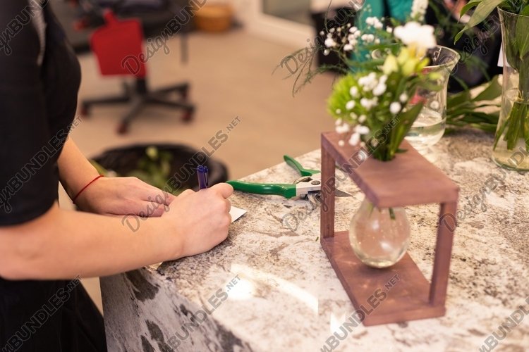 Photo of a floristic business example image 1