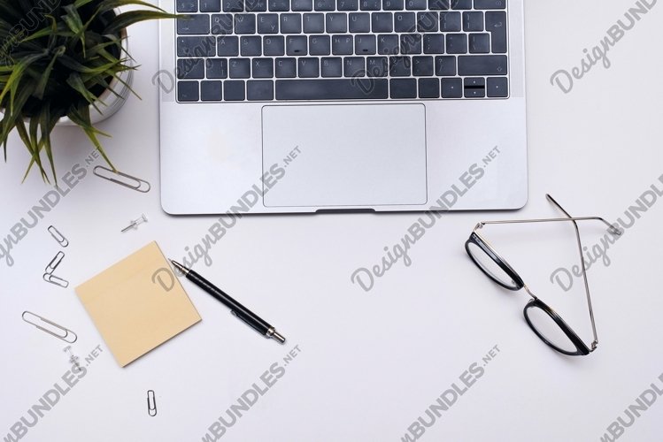 Blank notebook page for input the text in the middle. example image 1