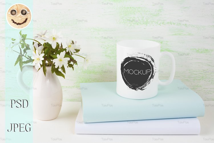 Flower Vase Clipart Image 18