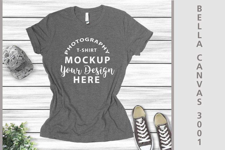 Bella Canvas 3001 T-shirt mock-up, Deep Heather (300094)