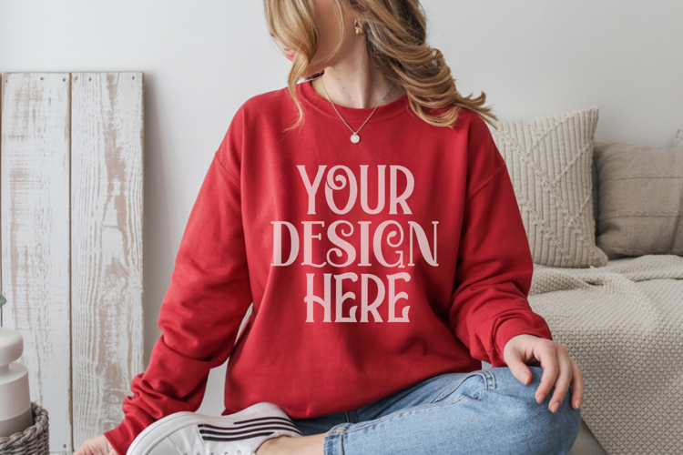 Sweatsuit Mockup Image 10