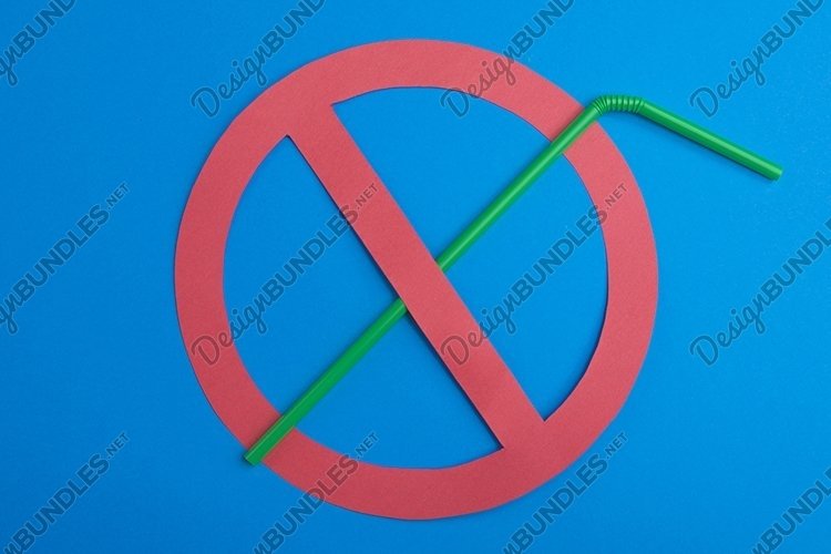 Plastic straws