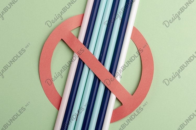 Plastic straws