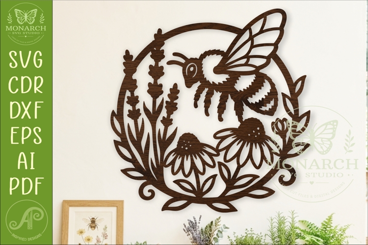 Honey Bee Garden Wall Sign, Wildflower Wreath Decor, floral