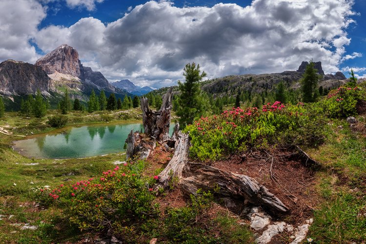 Mountains Clipart Image 16