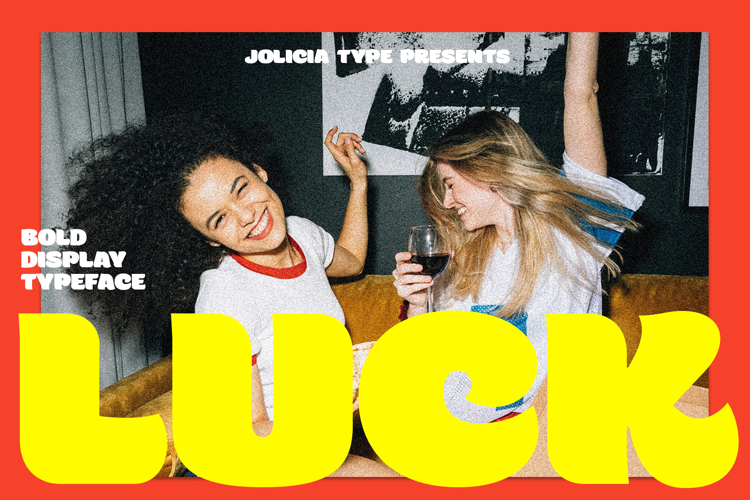 Luck | Groovy Bold Display Font