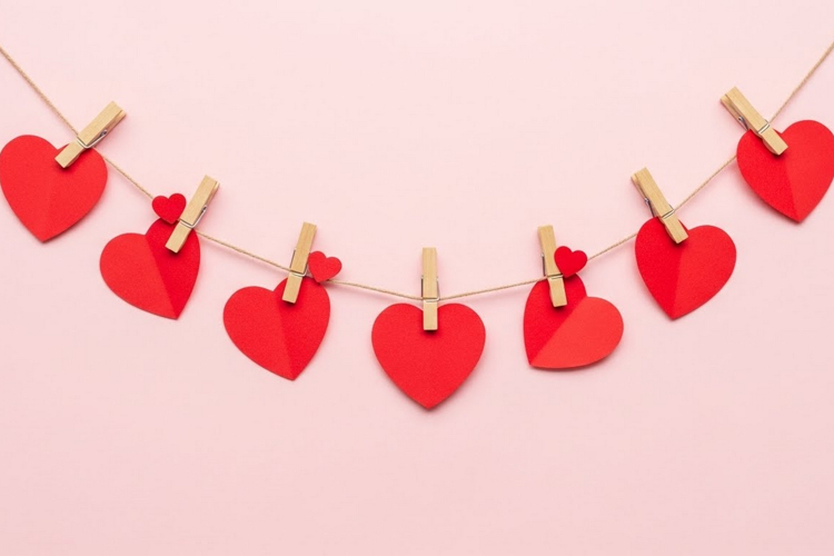 Valentines day heart garland