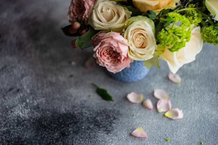 Beautiful floral card concept with fresh roses