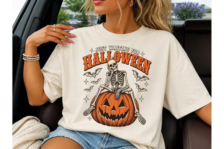 Just Waiting For Halloween PNG Shirt