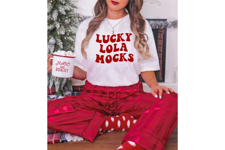 White Tshirt Mockup Image 22