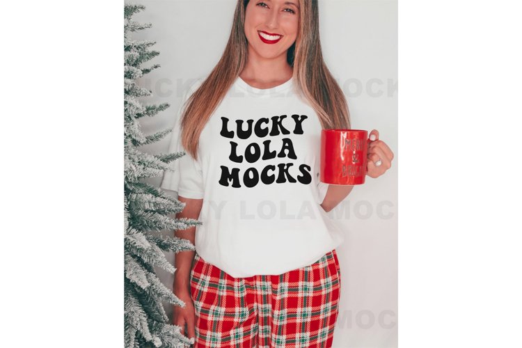 White Tshirt Mockup Image 24