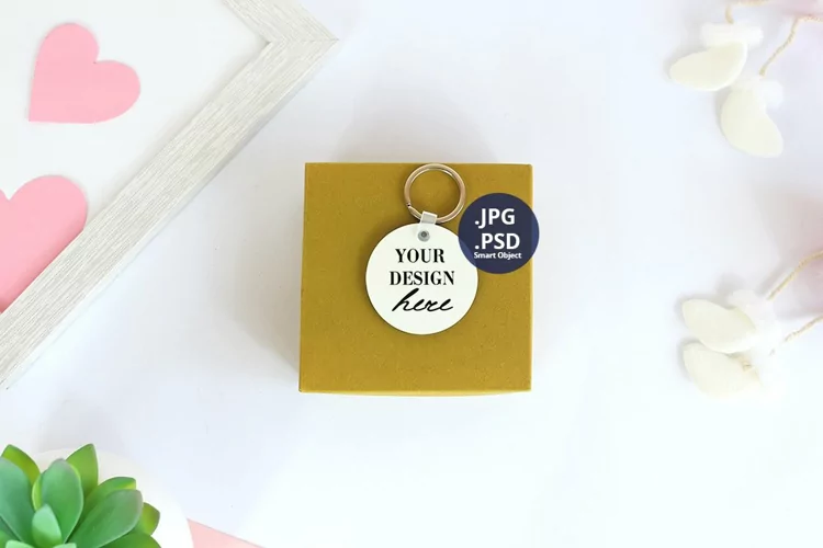 White Keychain Valentine's day Mockup, PSD Mockup