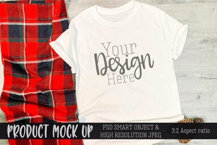 Christmas TShirt MOCK UP | PSD & JPG