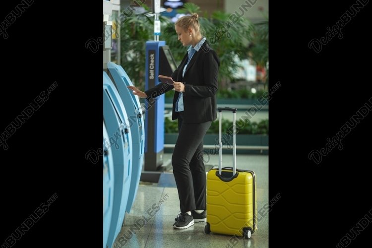 Suitcase Clipart Image 3