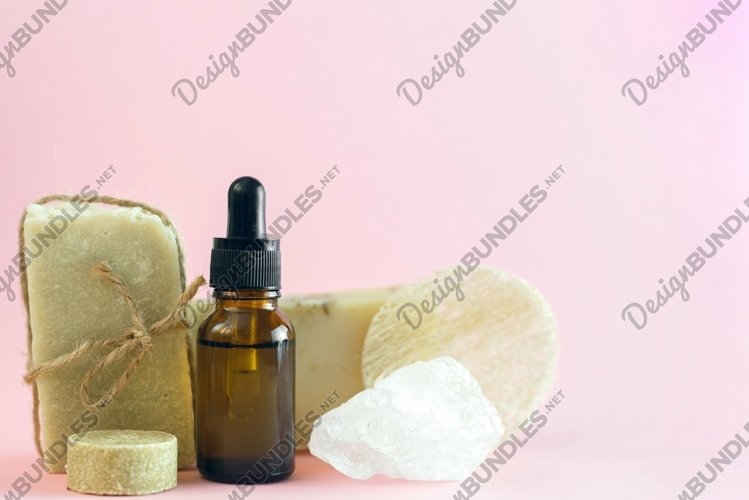 Waste-free green shampoo and mineral oil serum. example image 1