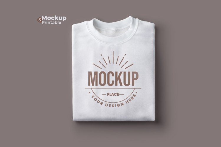 Sweatsuit Mockup Image 4