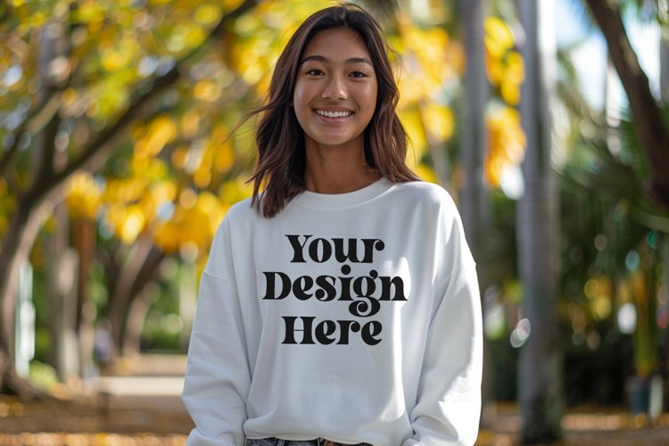 Sweatsuit Mockup Image 19
